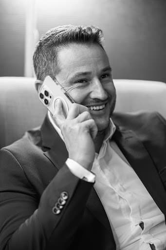 David José, Fondateur